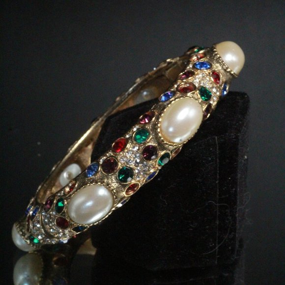 Sphinx Unsigned Runway Couture Multicolor Faux Pearl Pave´ Rhinestones Bangle - Picture 1 of 11